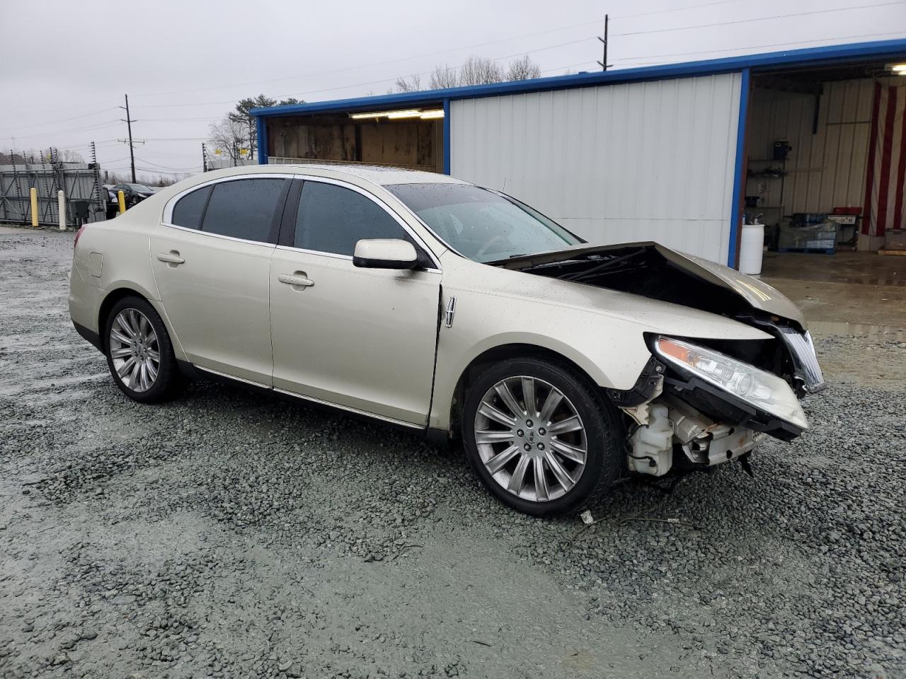 2011 Lincoln MKS - Image 4