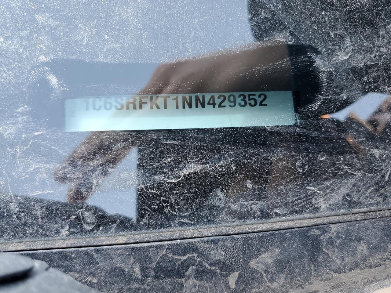 2022 RAM 1500 - Image 14