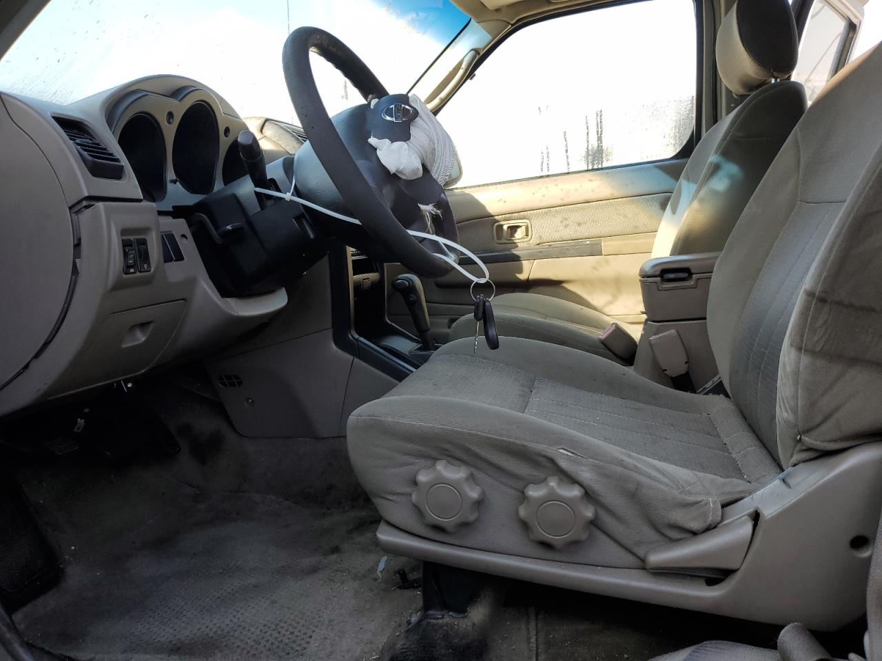 2004 Nissan Navara (Frontier) - Image 7