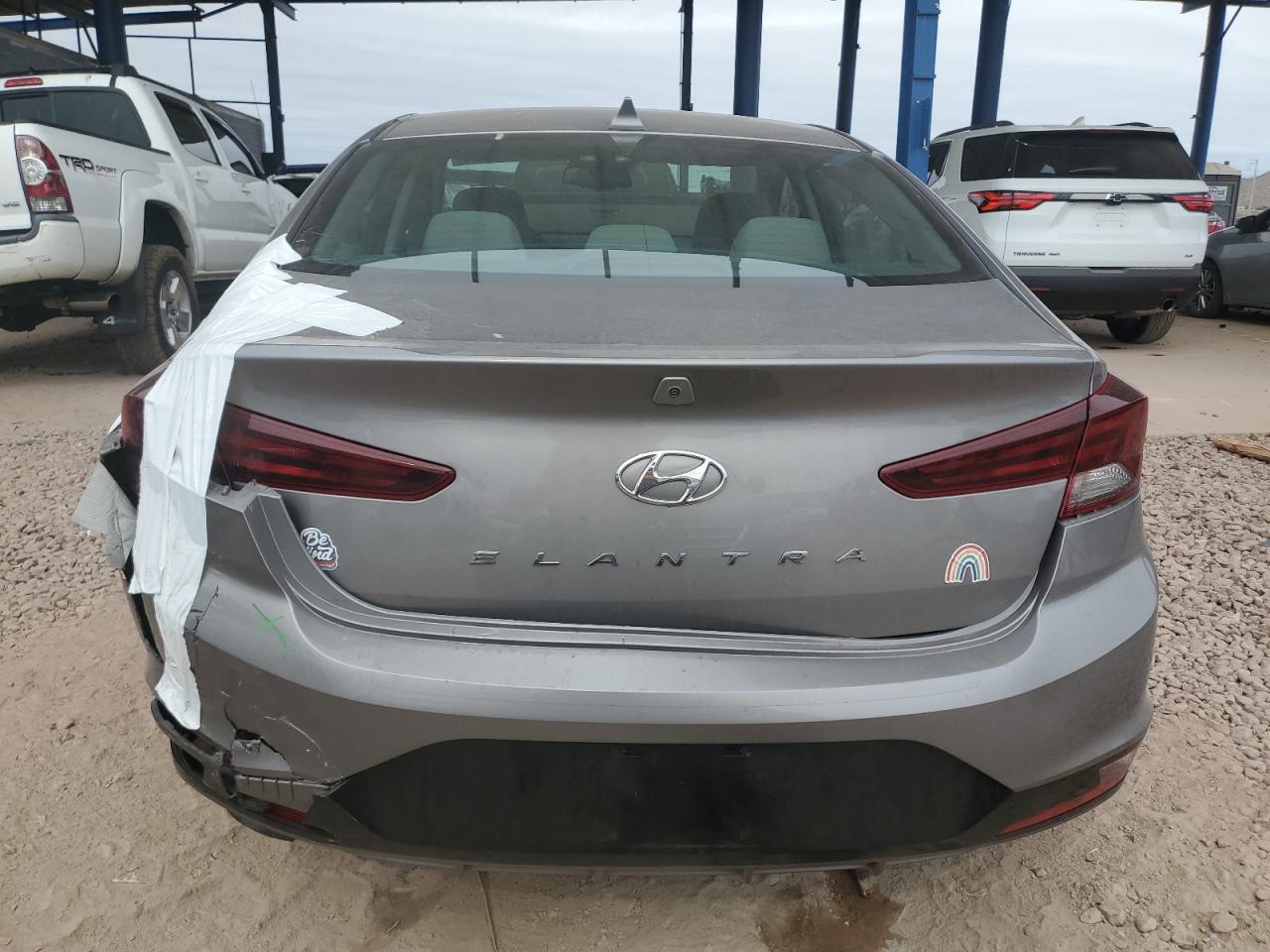 2020 Hyundai Elantra - Image 6