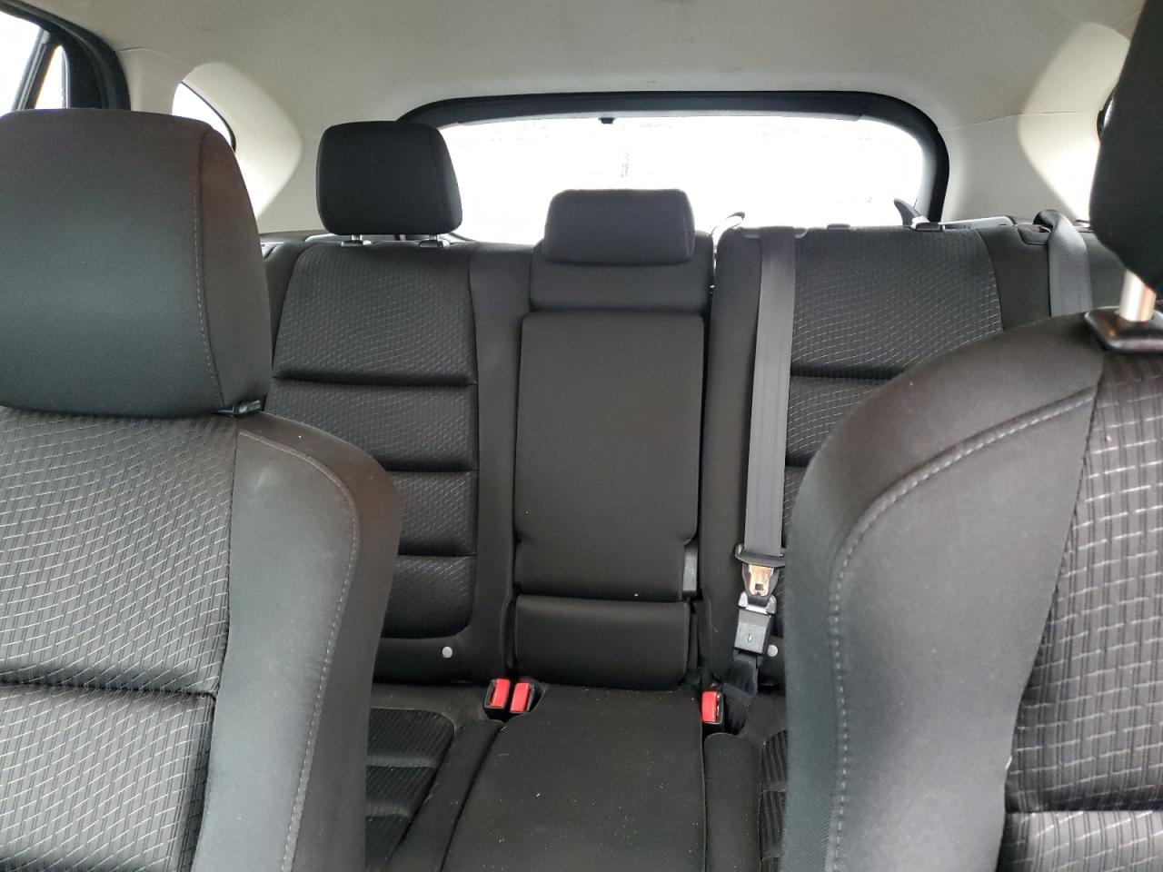 2015 Mazda CX-5 - Image 10