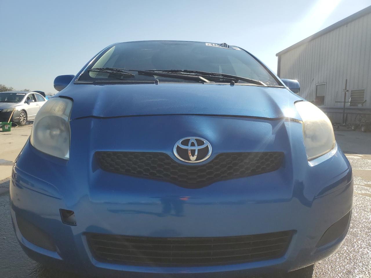 2010 Toyota Yaris - Image 5
