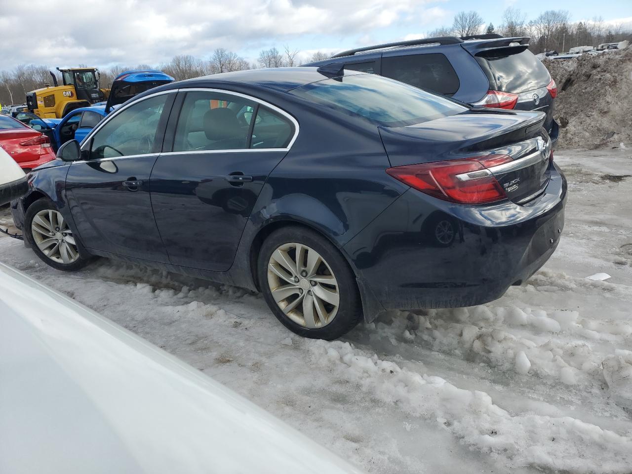 2017 Buick Regal - Image 2