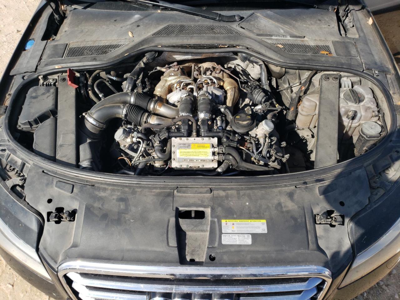 2014 Audi A8 - Image 11