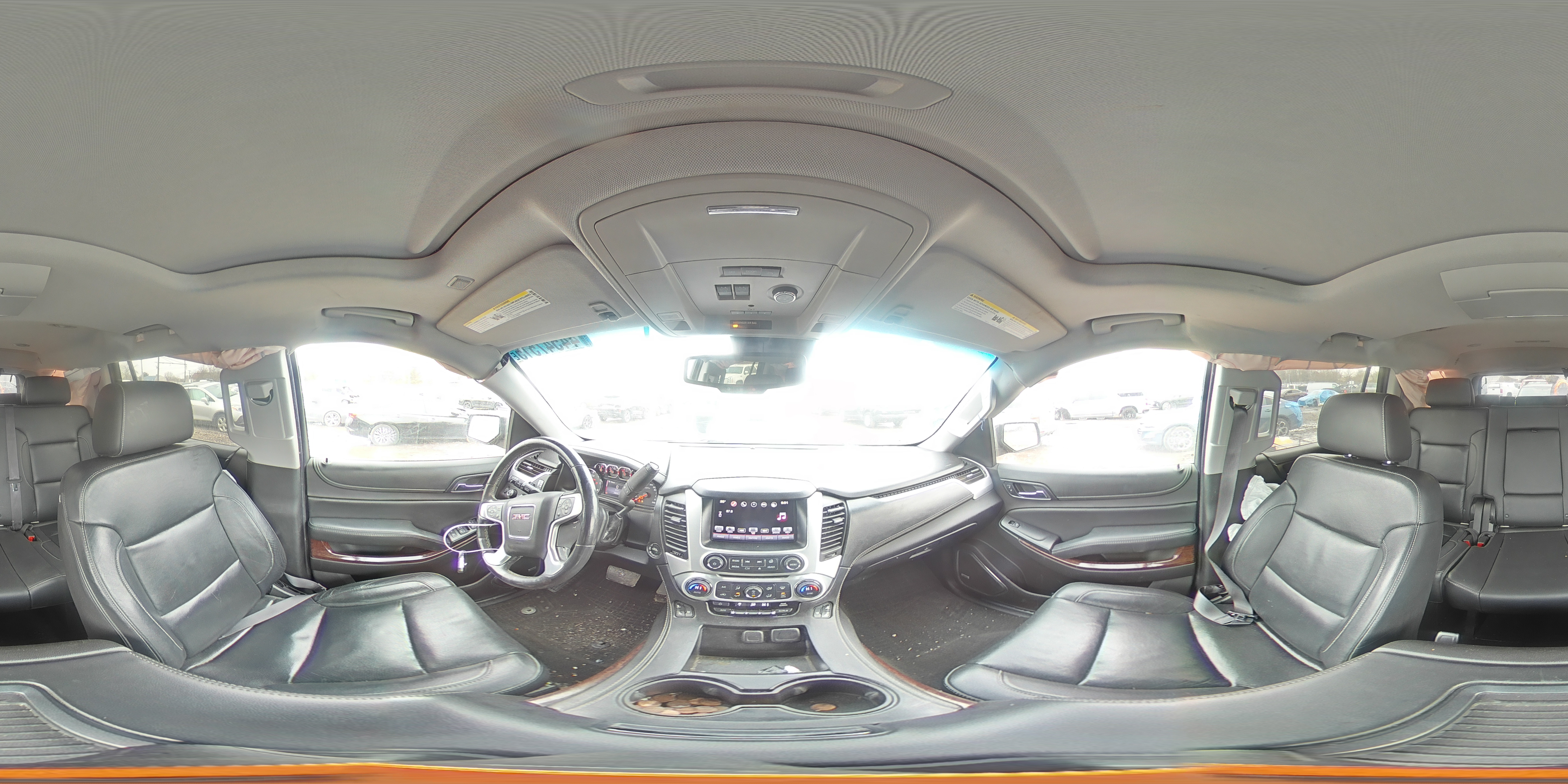 2016 GMC Yukon - Image 14