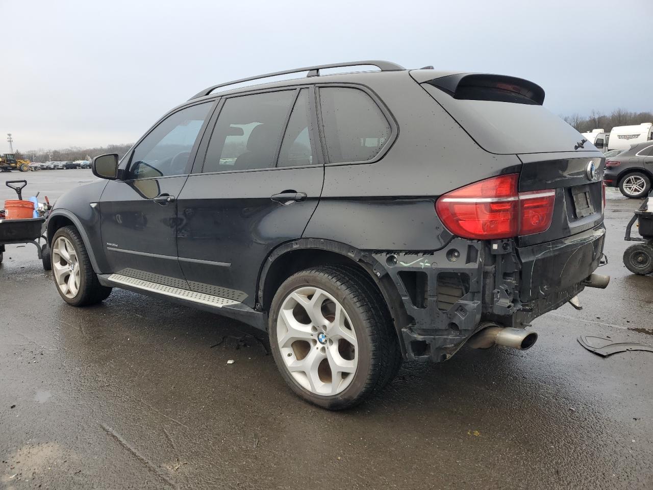 2011 BMW X5 - Image 2