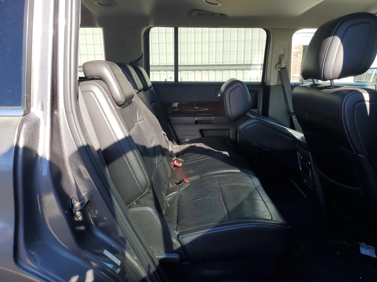 2009 Ford Flex - Image 11