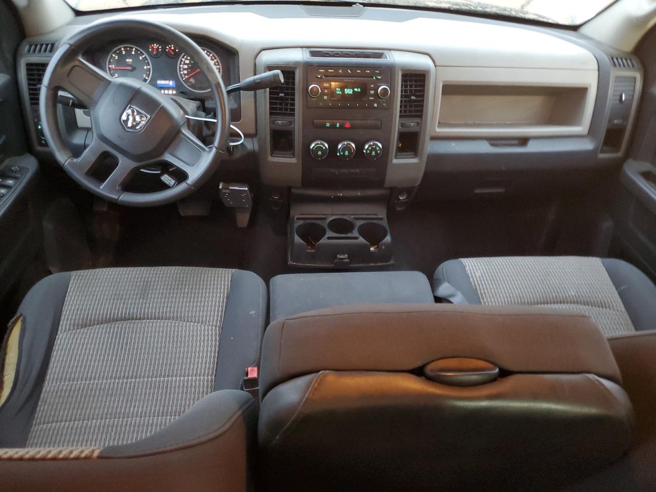 2010 Dodge RAM - Image 8