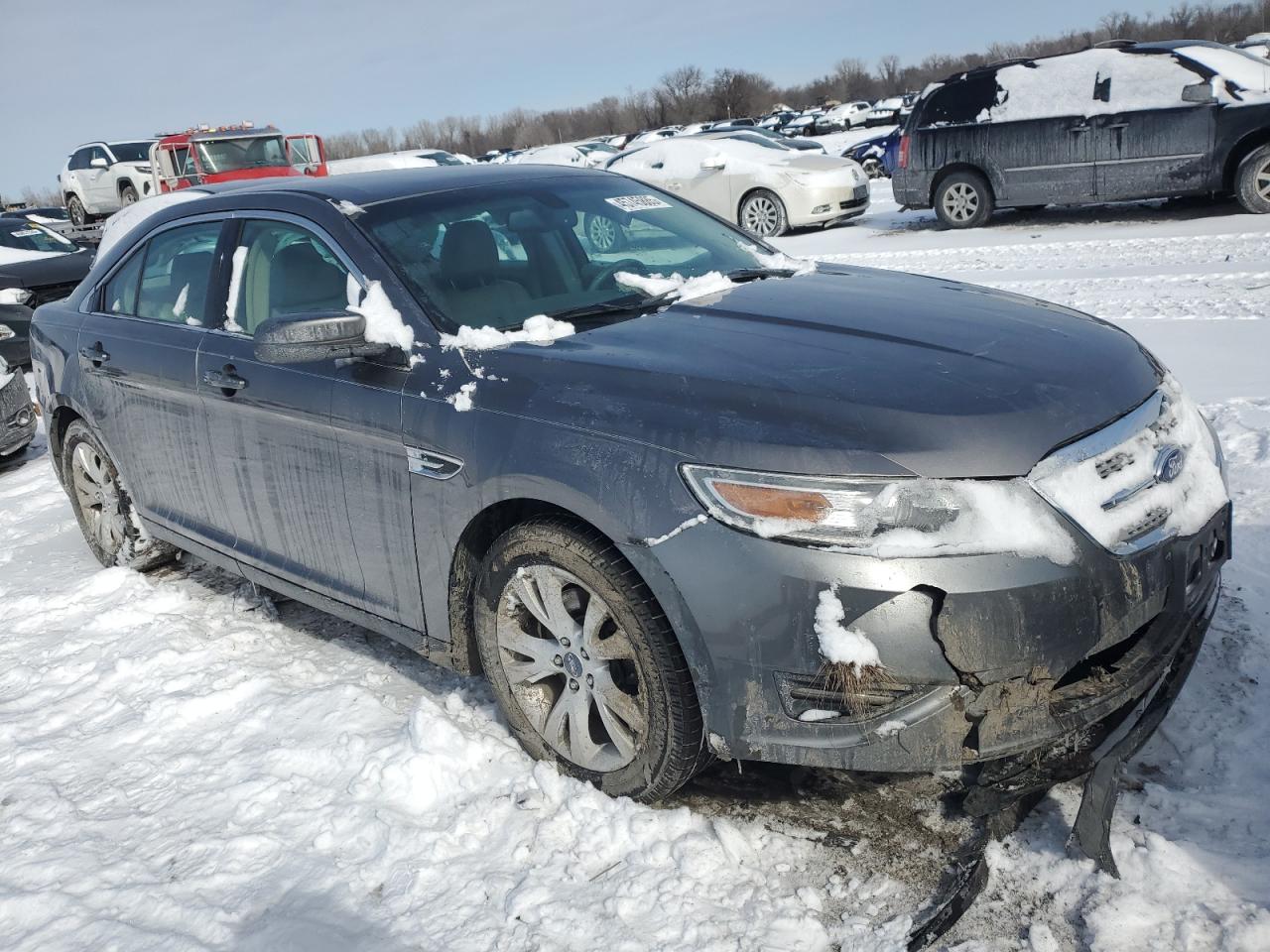 2011 Ford Taurus - Image 4