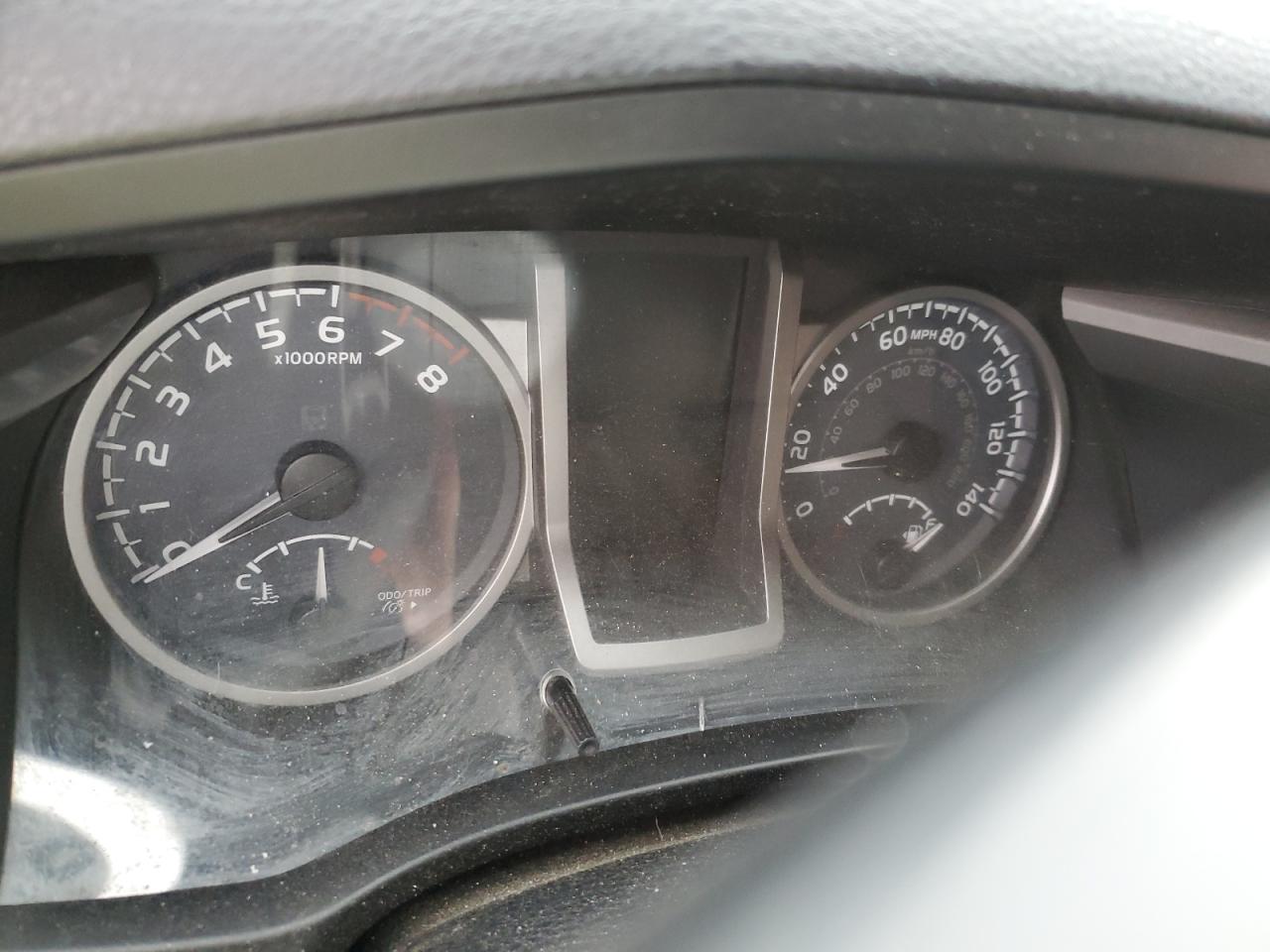 2018 Toyota Tacoma - Image 9