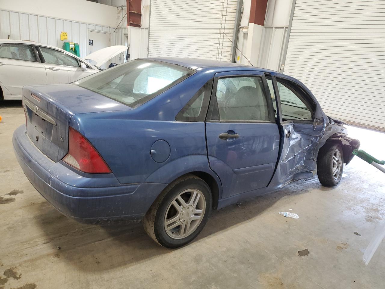 2003 Ford Focus - Image 3