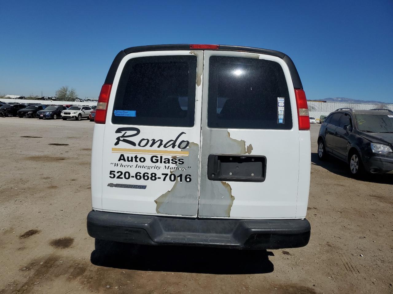2009 Chevrolet Express - Image 6