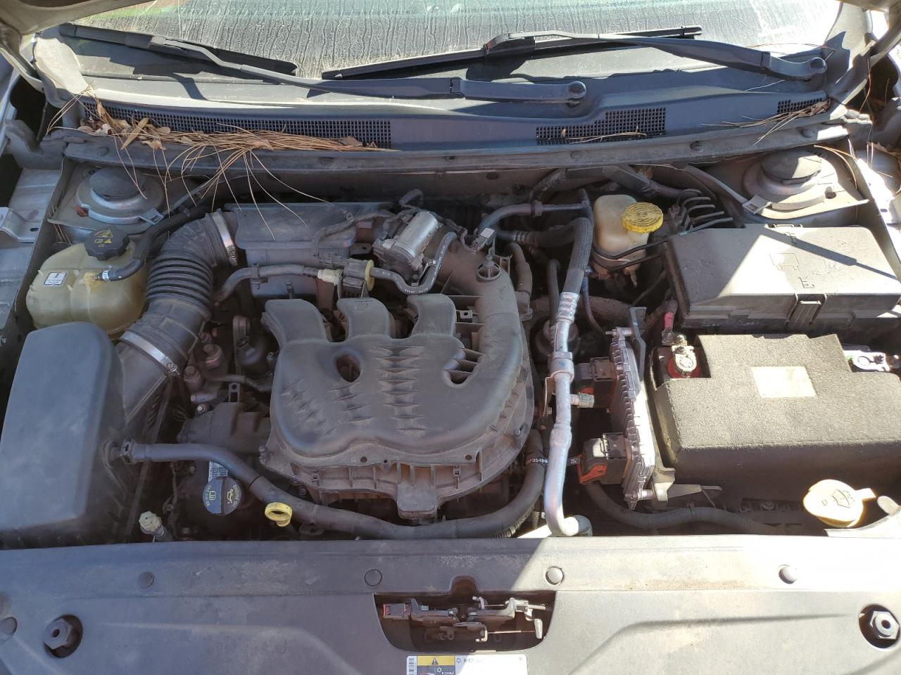 2015 Chrysler 200 - Image 12