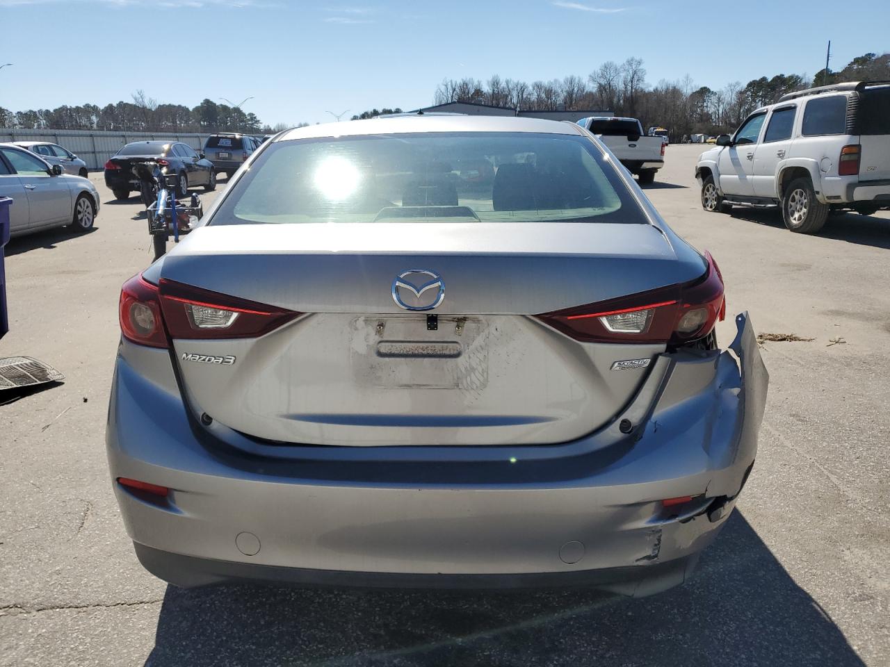 2015 Mazda 3 - Image 6