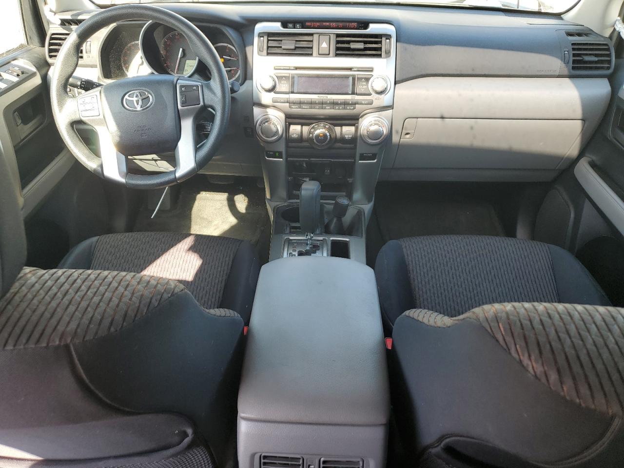 2010 Toyota 4Runner - Image 8