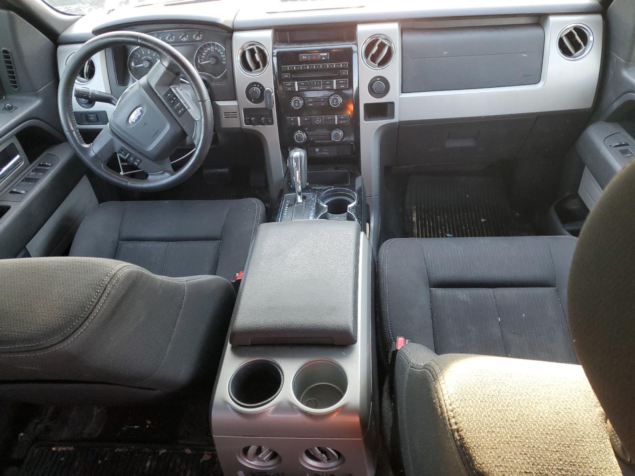 2011 Ford F-150 - Image 8