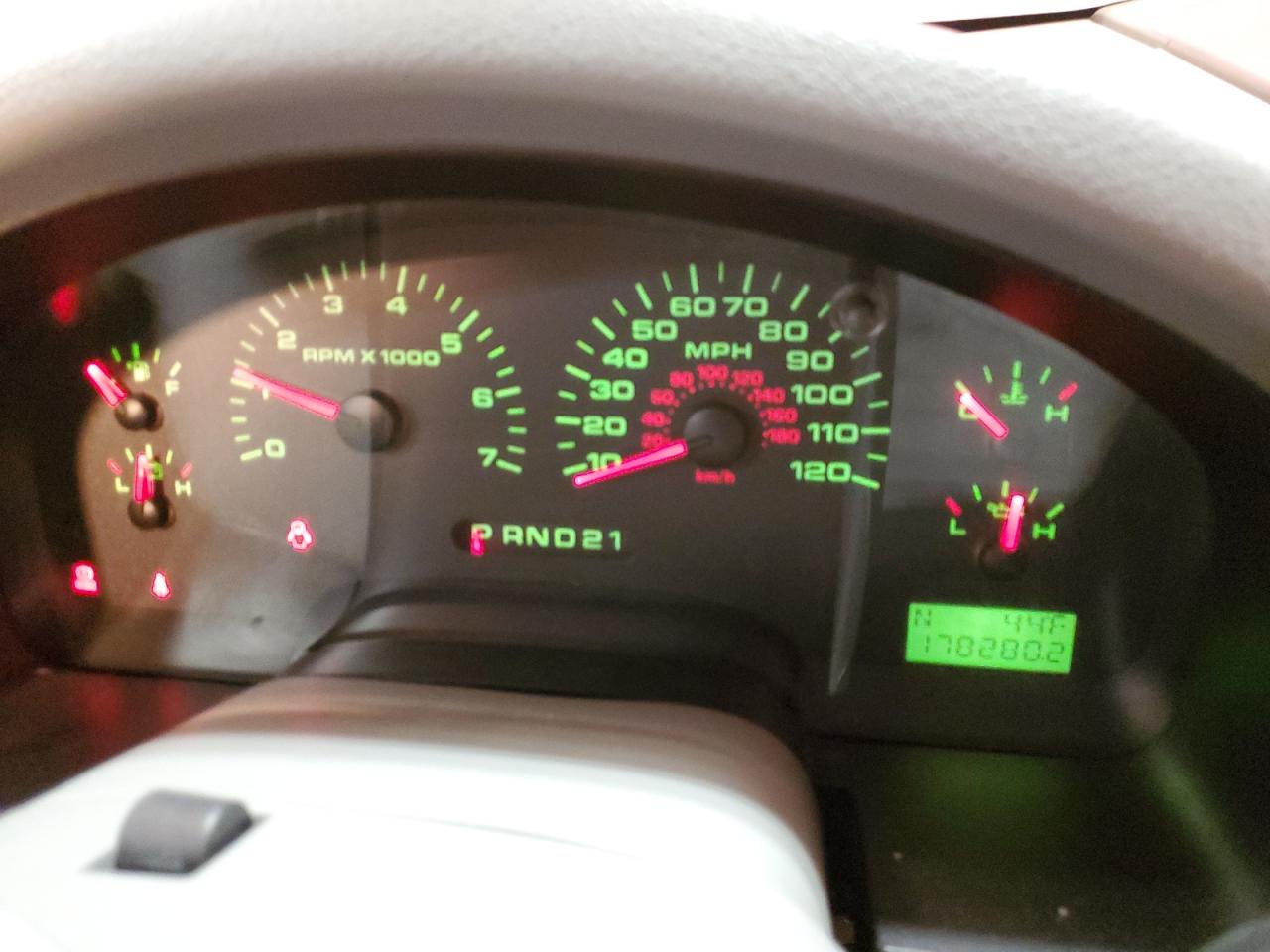 2006 Ford F-150 - Image 9