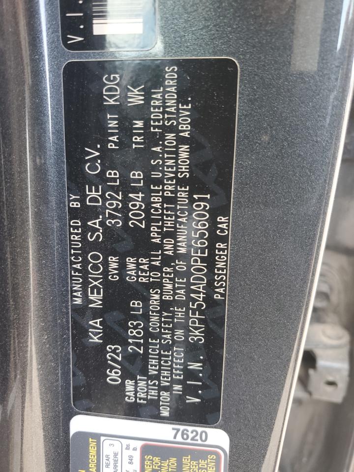 2023 Kia Forte - Image 13