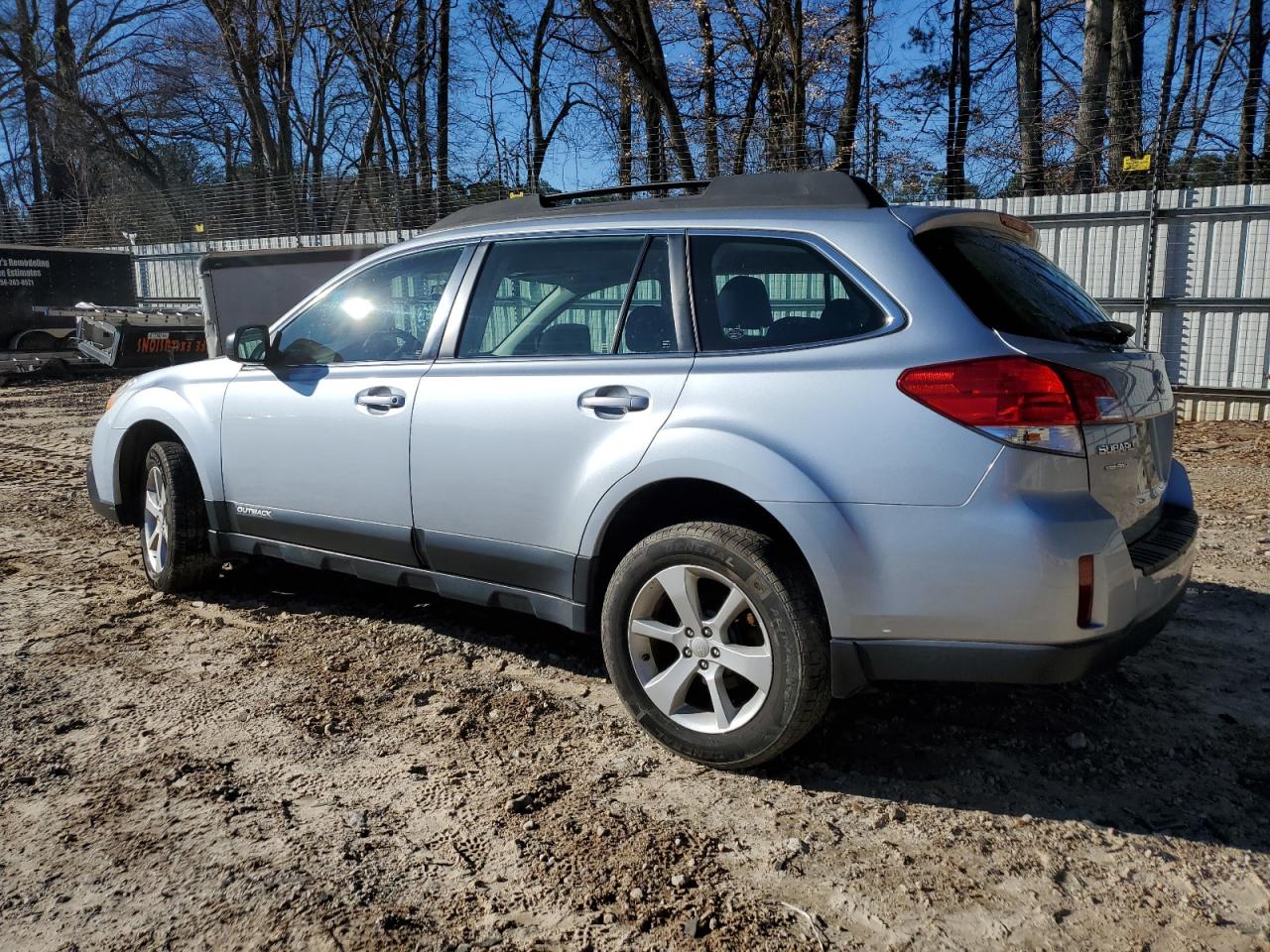 2014 Subaru Outback - Image 2