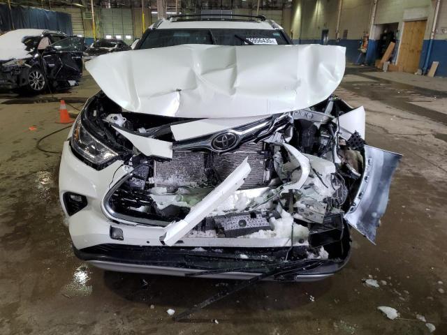  TOYOTA HIGHLANDER 2021 Biały