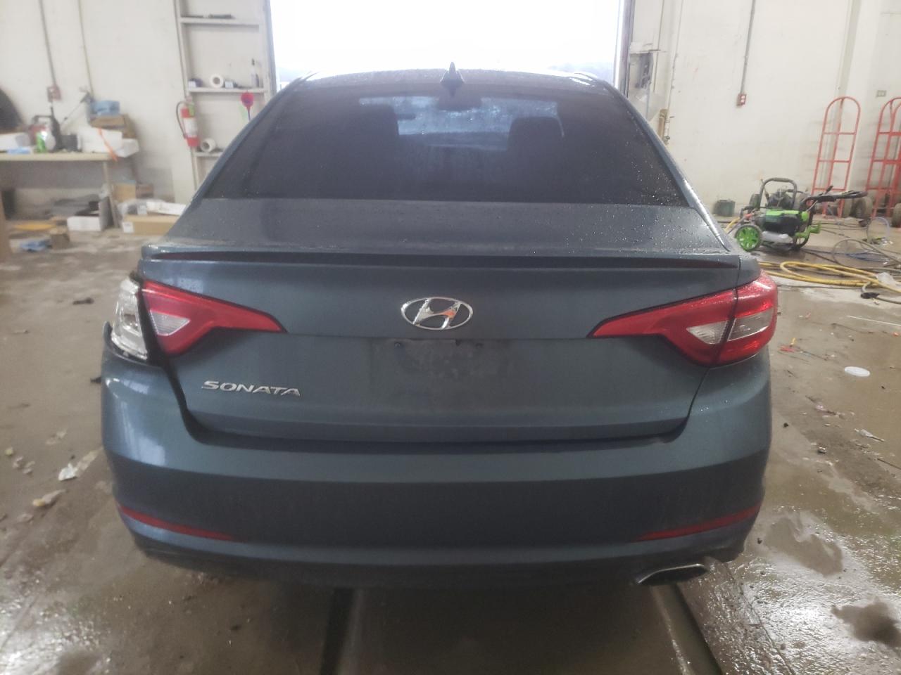2016 Hyundai Sonata - Image 6
