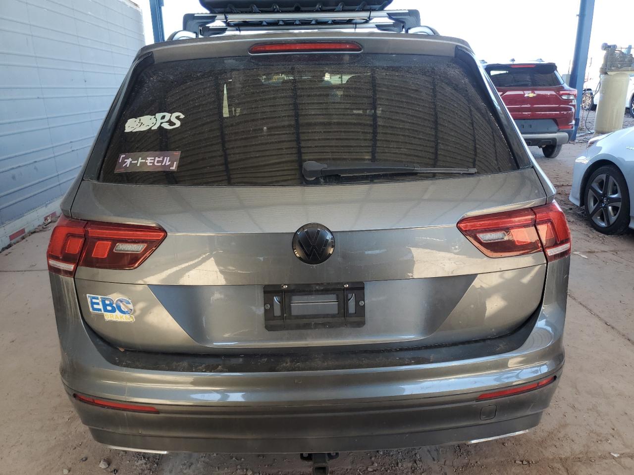 2018 Volkswagen Tiguan - Image 6