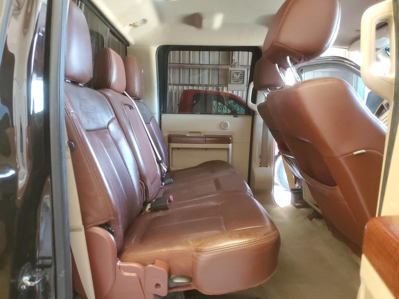 2013 Ford F250 - Image 10