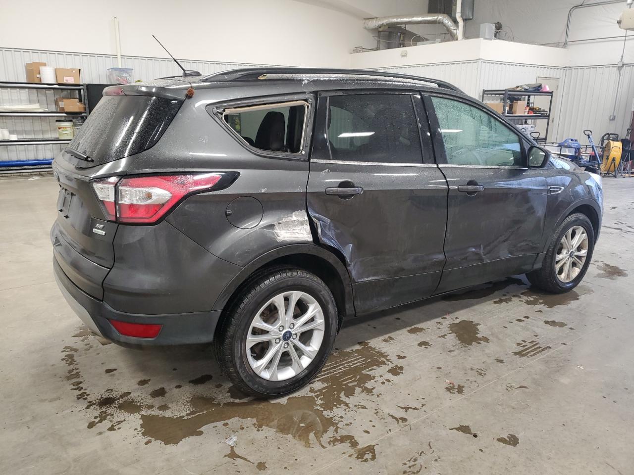 2017 Ford Escape - Image 3