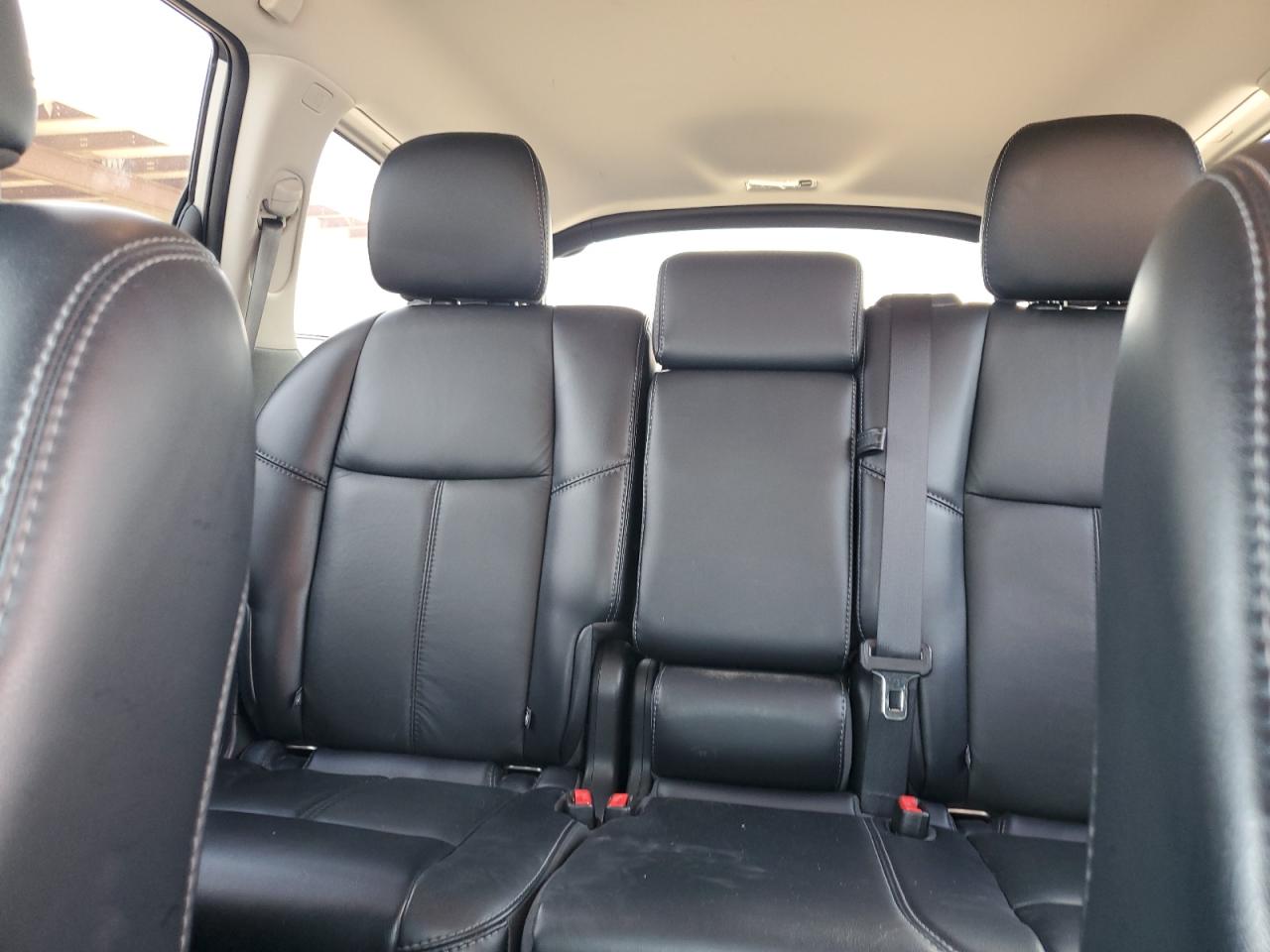 2018 Nissan Pathfinder - Image 10