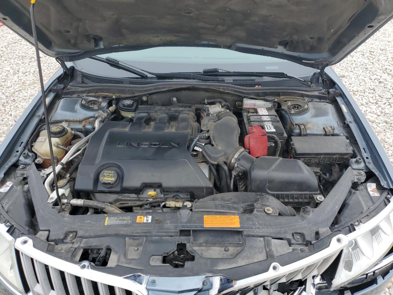 2012 Lincoln MKZ - Image 12