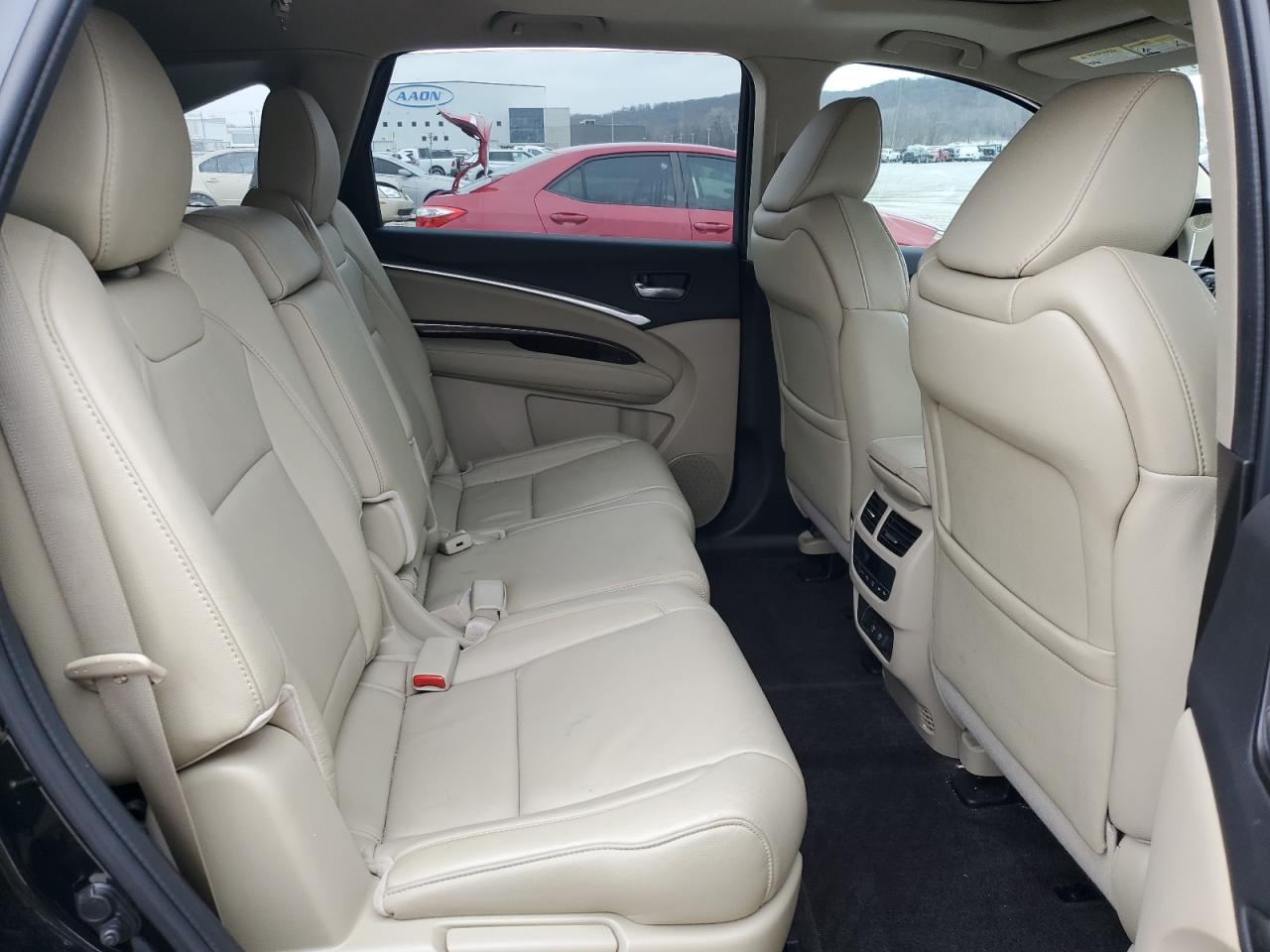 2018 Acura MDX - Image 11