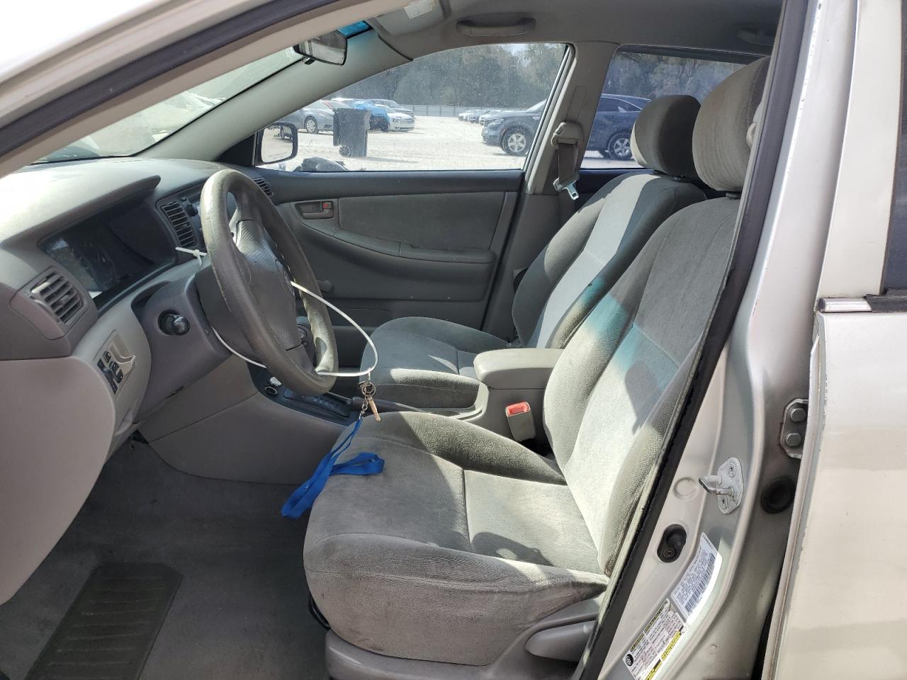 2004 Toyota Corolla - Image 7