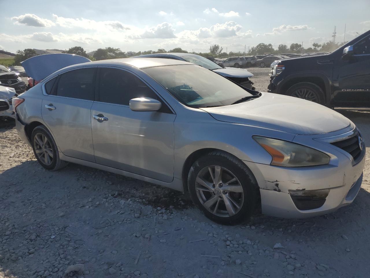 2013 Nissan Altima - Image 4