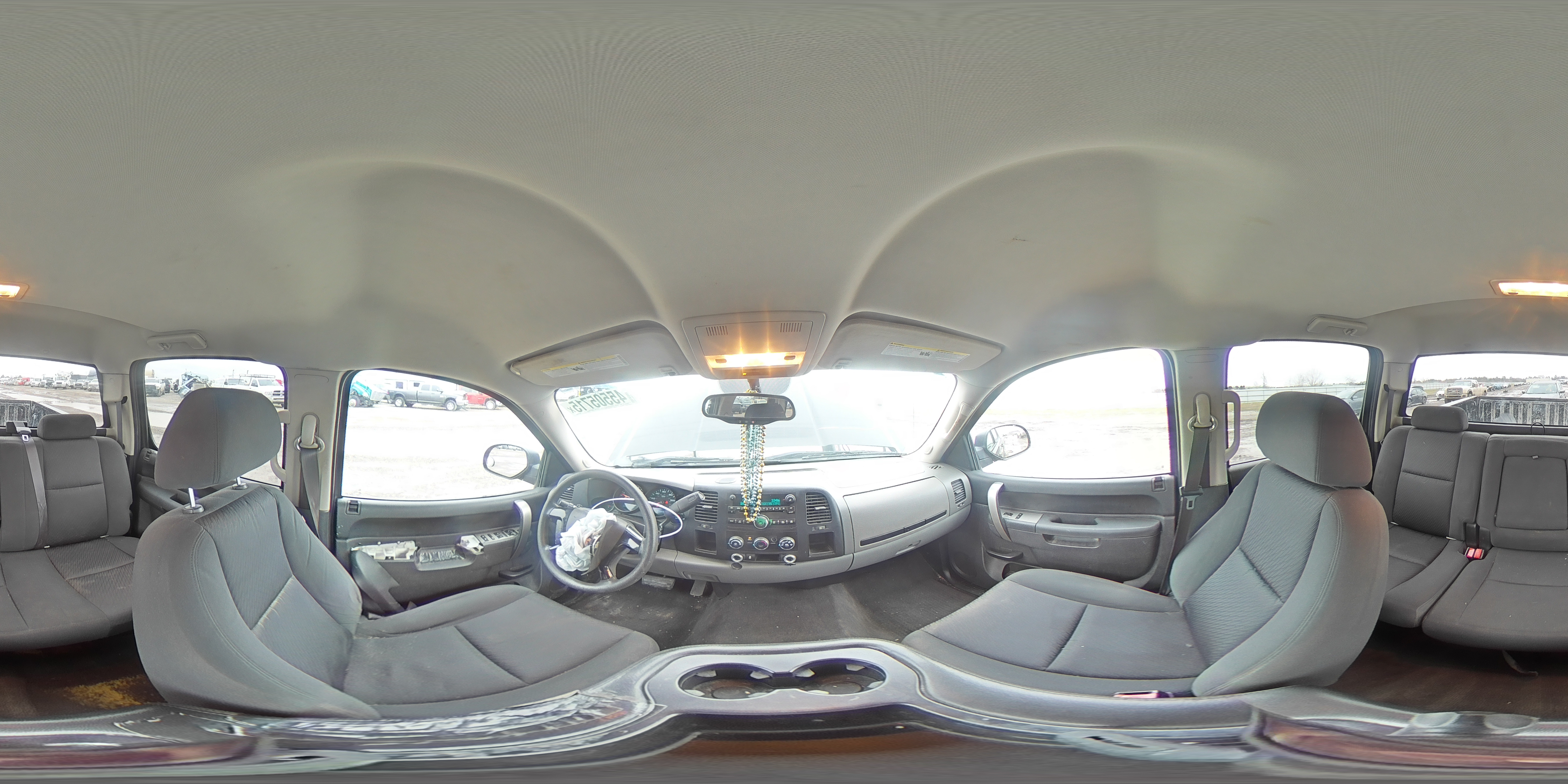 2013 Chevrolet Silverado - Image 13
