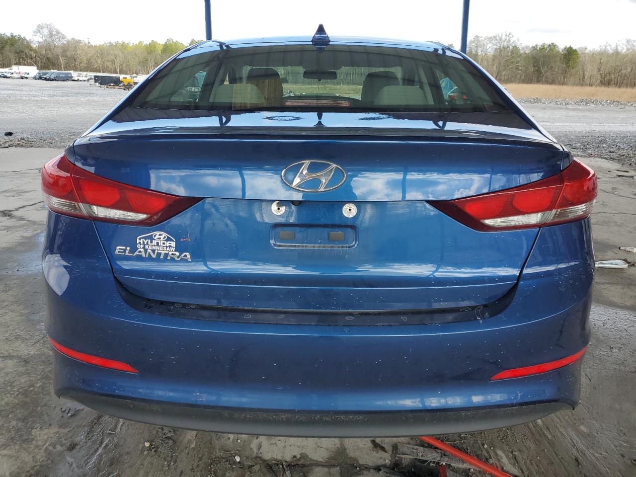 2017 Hyundai Elantra - Image 6