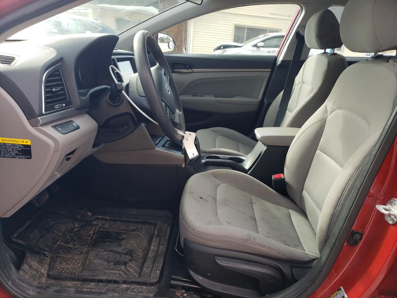 2017 Hyundai Elantra - Image 7