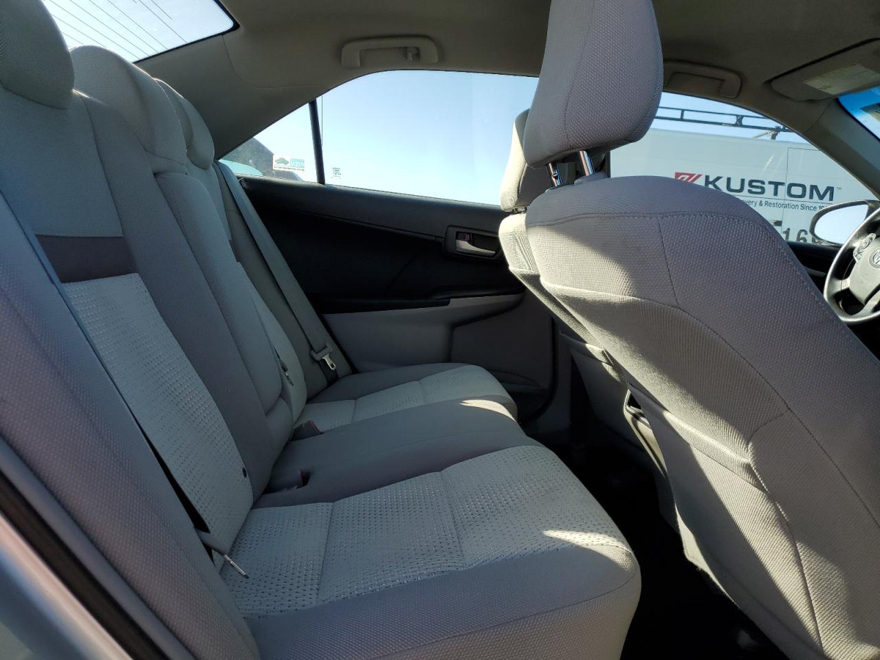2012 Toyota Camry - Image 10