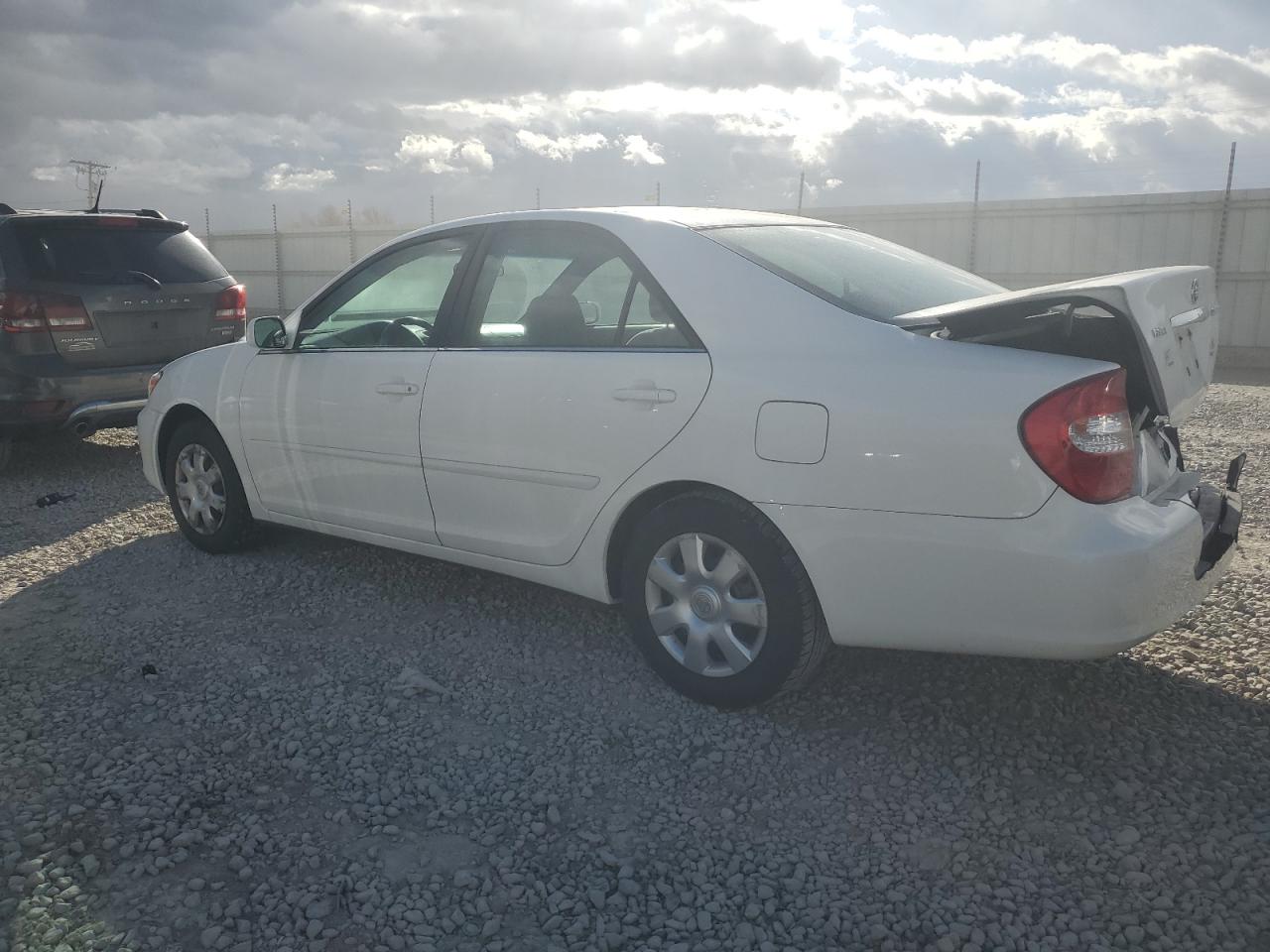2003 Toyota Camry - Image 2