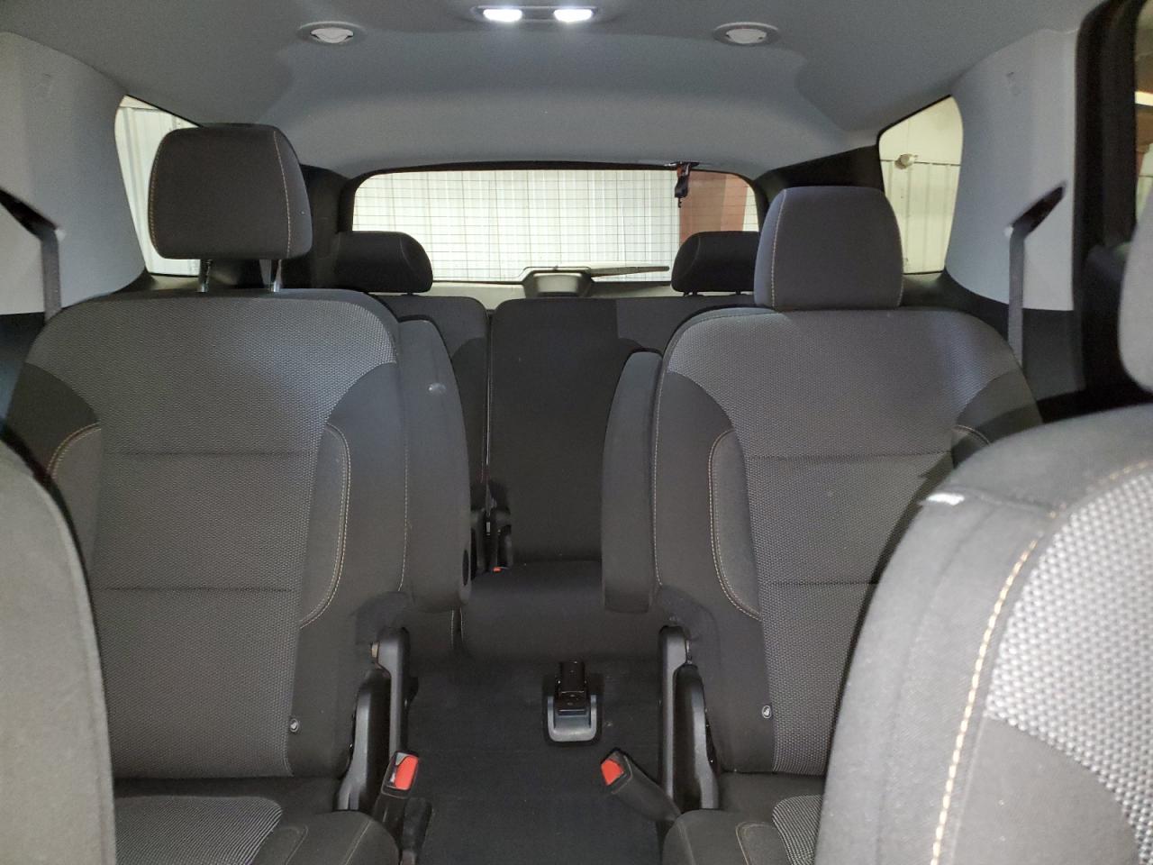 2021 Chevrolet Traverse - Image 10