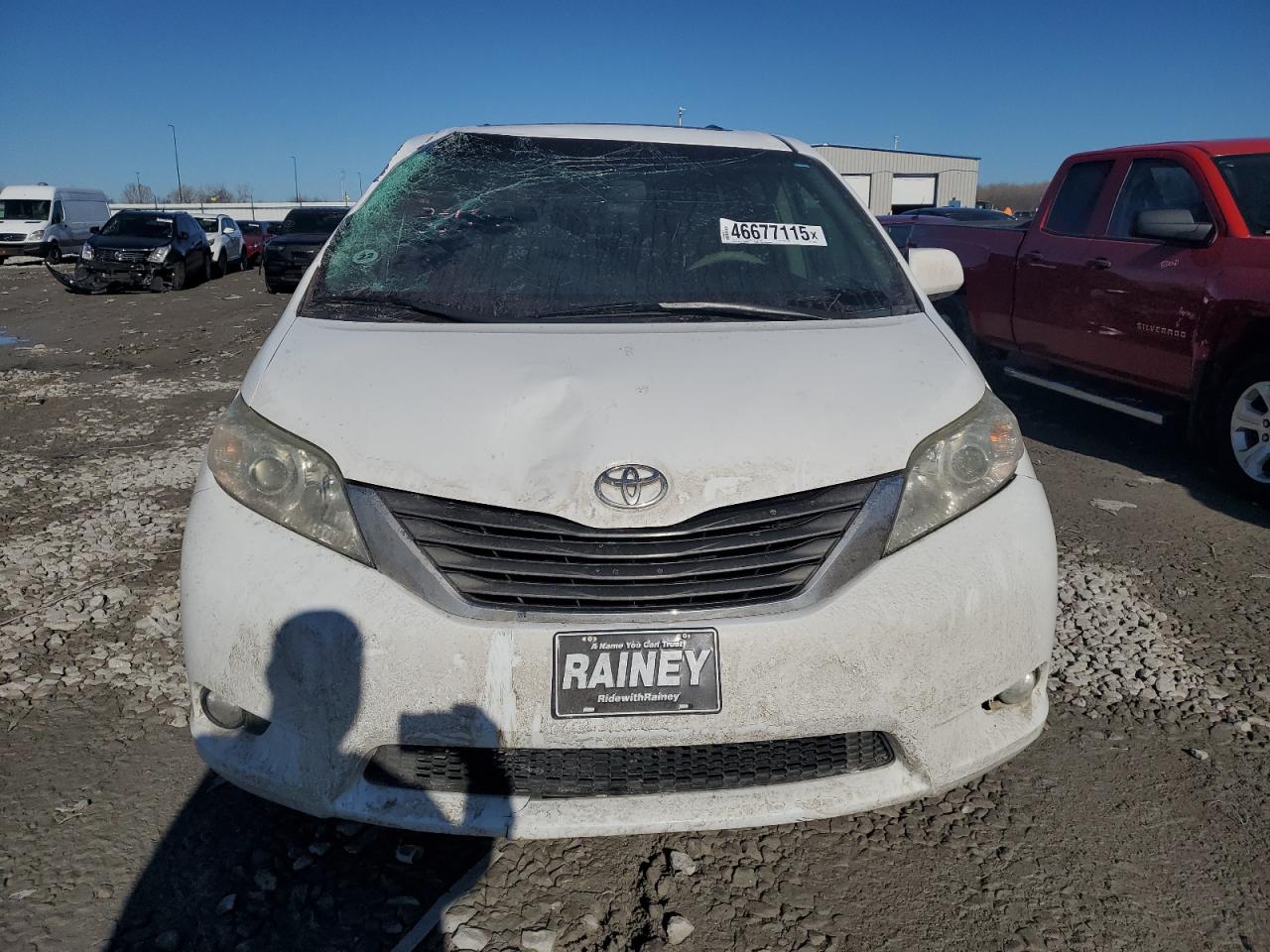 2012 Toyota Sienna - Image 5