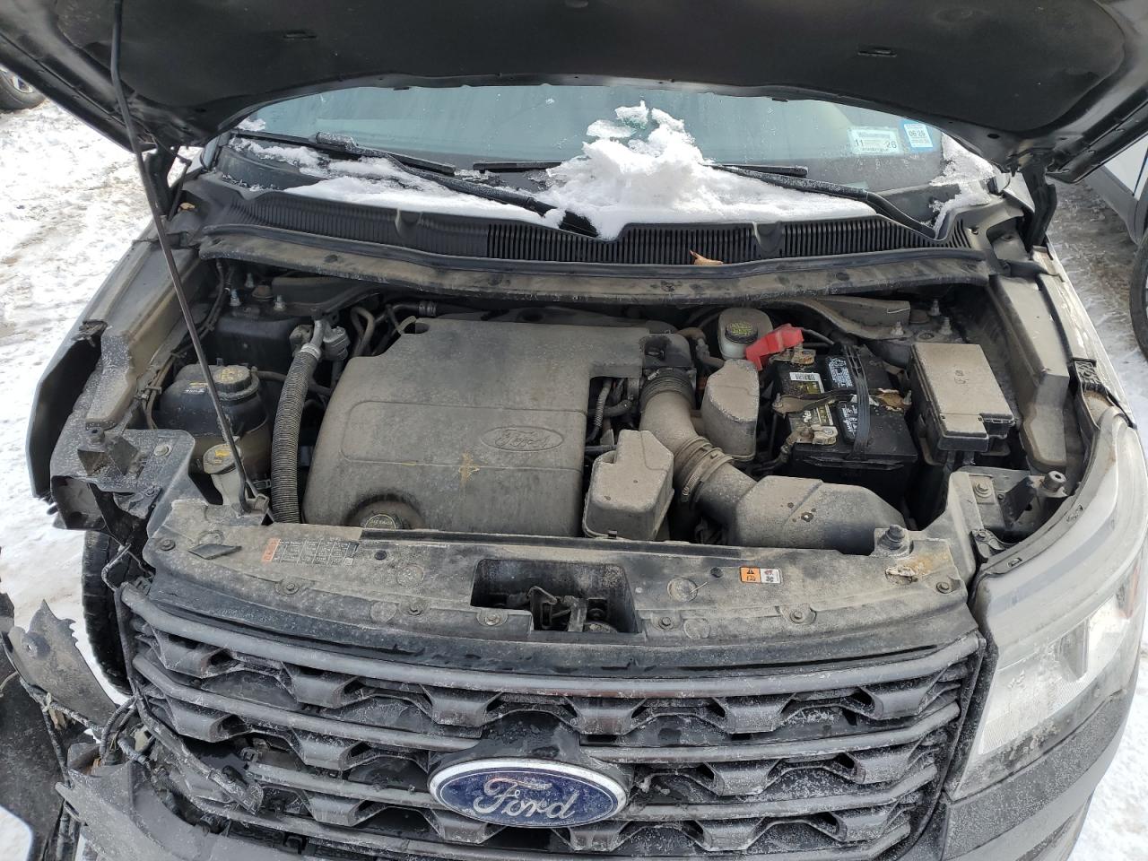 2017 Ford Explorer - Image 12