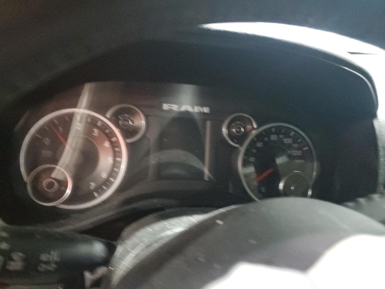 2020 RAM 1500 - Image 9