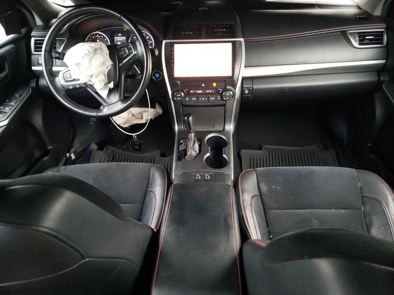2015 Toyota Camry - Image 8