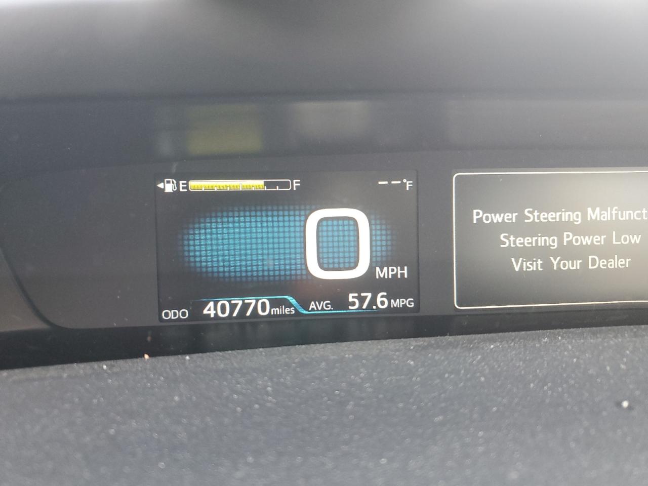 2018 Toyota Prius - Image 9