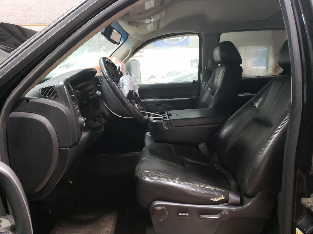 2014 Chevrolet Silverado - Image 7