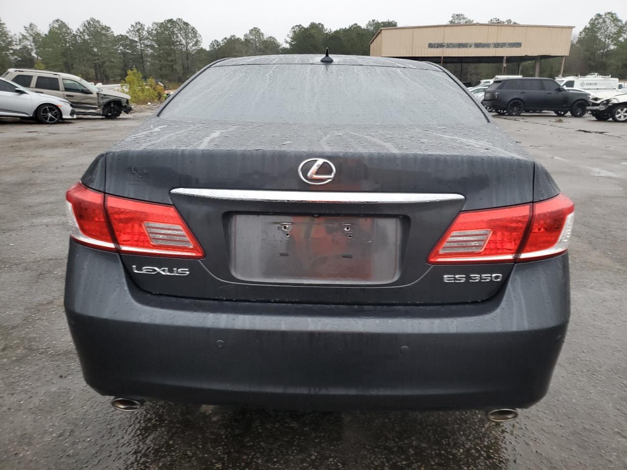 2010 Lexus ES - Image 6