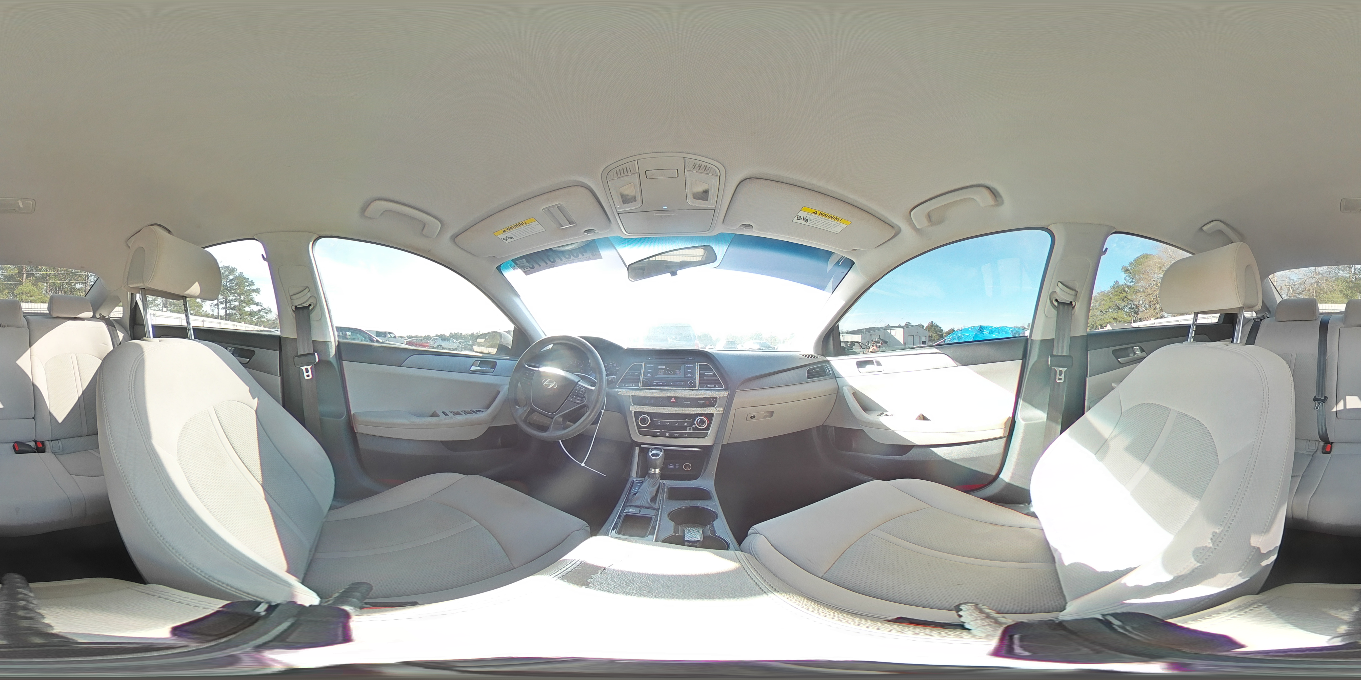 2017 Hyundai Sonata - Image 14