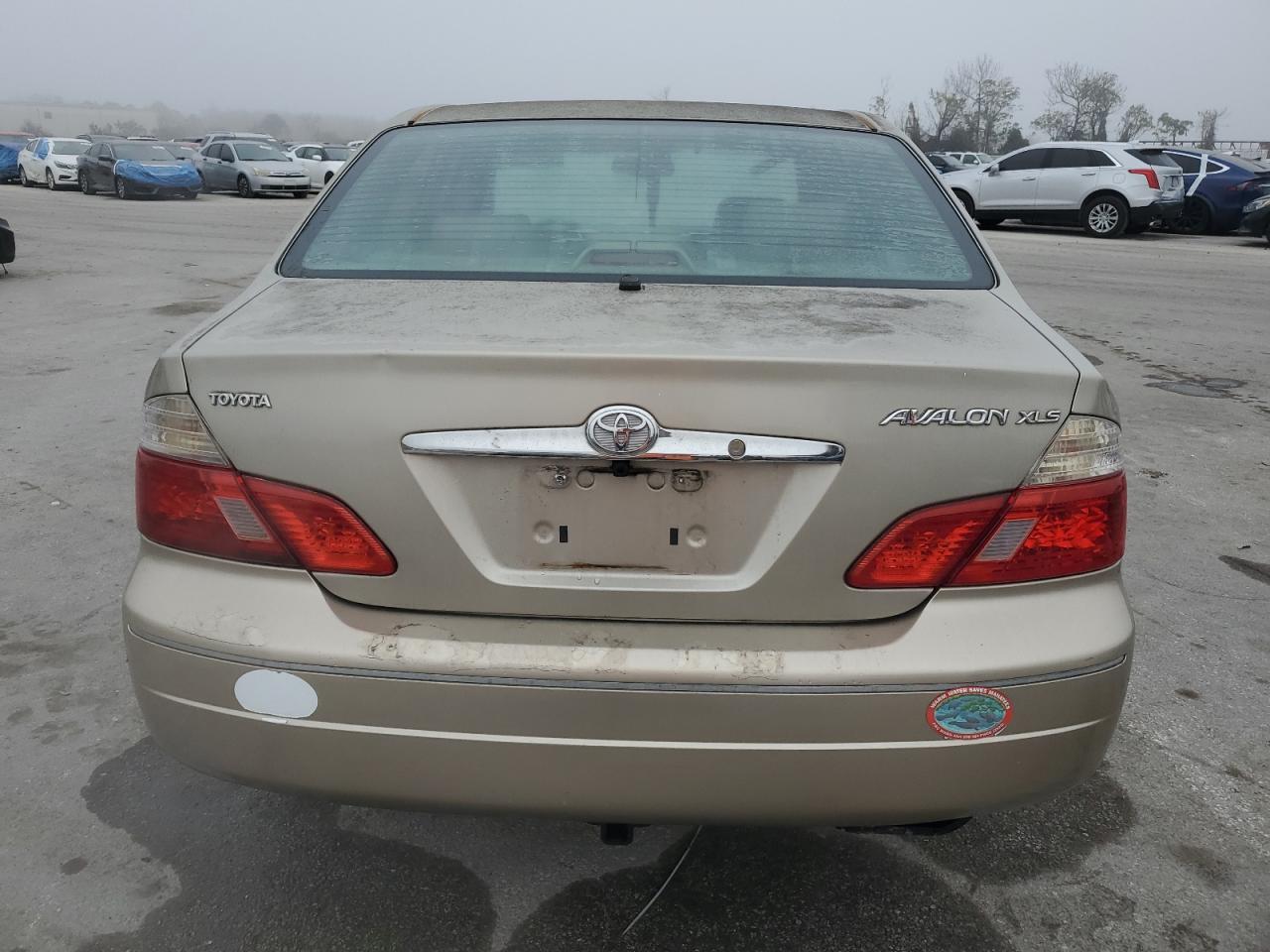 2004 Toyota Avalon - Image 6