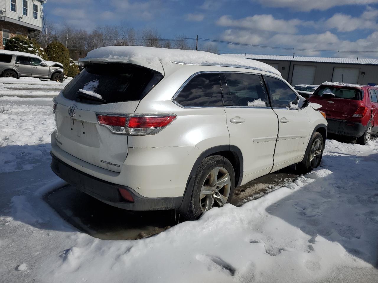 2015 Toyota Highlander - Image 3
