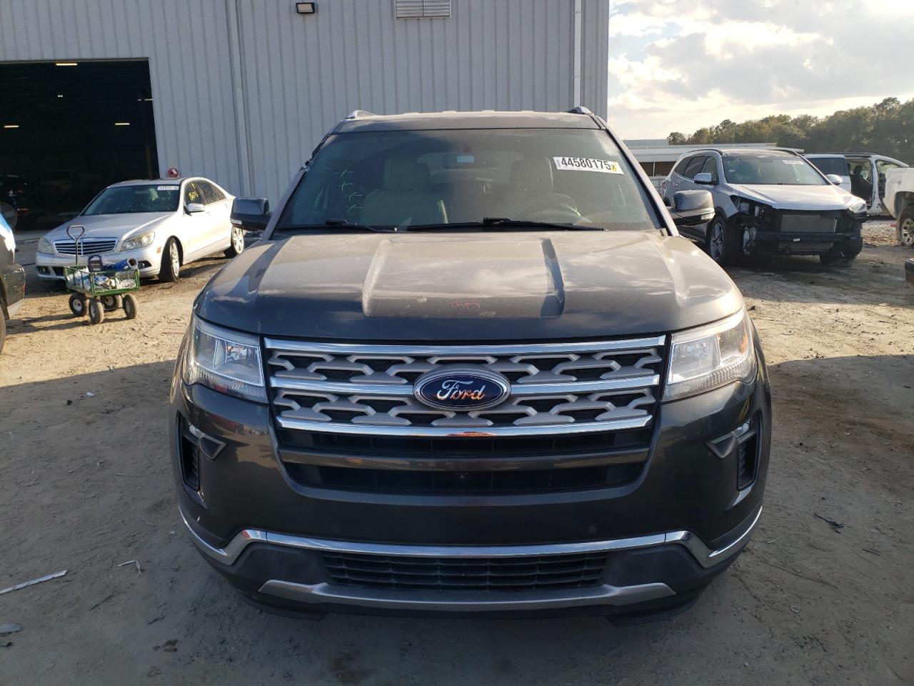 2019 Ford Explorer - Image 5
